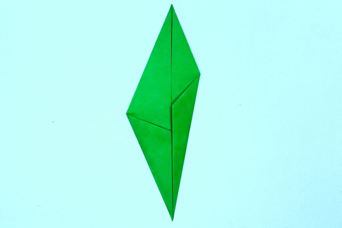 Stem origami step 09