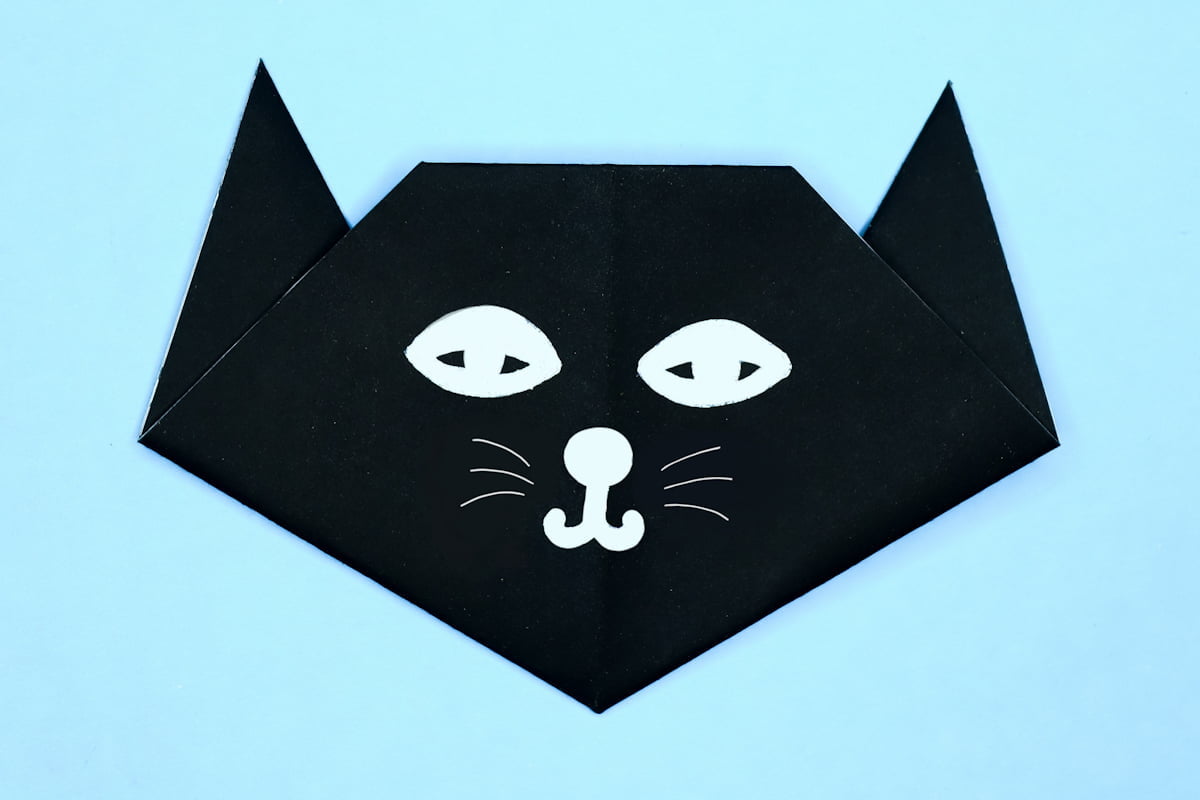 Cat origami final step