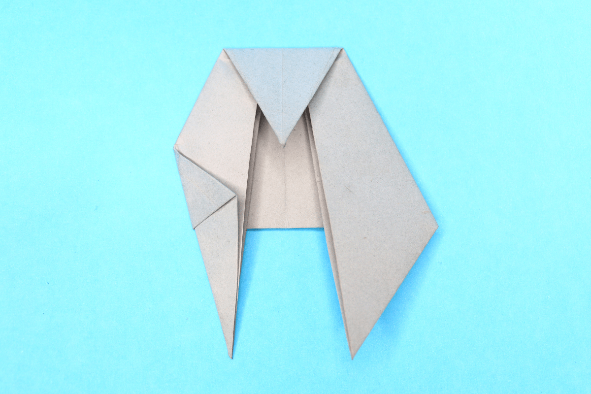 Origami walrus step 08